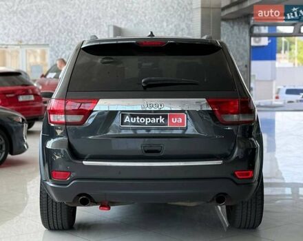 Чорний Джип Grand Cherokee, об'ємом двигуна 3 л та пробігом 256 тис. км за 17690 $, фото 6 на Automoto.ua