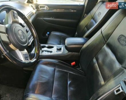 Чорний Джип Grand Cherokee, об'ємом двигуна 2.99 л та пробігом 263 тис. км за 15000 $, фото 18 на Automoto.ua