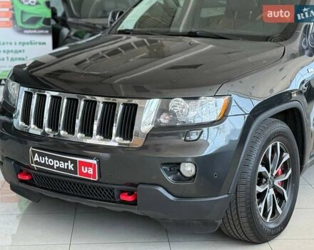 Чорний Джип Grand Cherokee, об'ємом двигуна 3 л та пробігом 256 тис. км за 17690 $, фото 3 на Automoto.ua