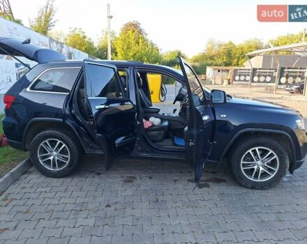 Чорний Джип Grand Cherokee, об'ємом двигуна 3.6 л та пробігом 241 тис. км за 12299 $, фото 5 на Automoto.ua