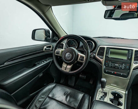 Чорний Джип Grand Cherokee, об'ємом двигуна 2.99 л та пробігом 79 тис. км за 22469 $, фото 10 на Automoto.ua