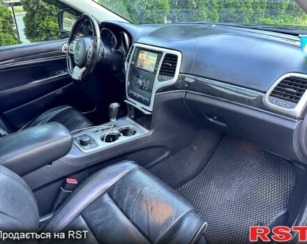 Чорний Джип Grand Cherokee, об'ємом двигуна 3 л та пробігом 260 тис. км за 13900 $, фото 6 на Automoto.ua