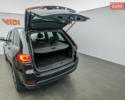 Черный Джип Гранд Чероки, объемом двигателя 2.99 л и пробегом 189 тыс. км за 20867 $, фото 6 на Automoto.ua