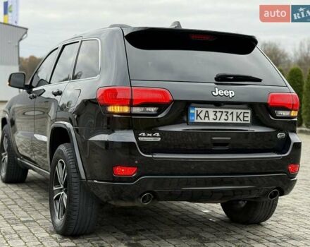 Черный Джип Гранд Чероки, объемом двигателя 2.99 л и пробегом 332 тыс. км за 16900 $, фото 3 на Automoto.ua