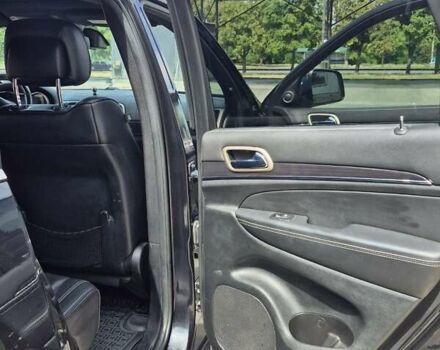 Черный Джип Гранд Чероки, объемом двигателя 2.99 л и пробегом 230 тыс. км за 22200 $, фото 14 на Automoto.ua