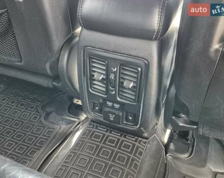 Черный Джип Гранд Чероки, объемом двигателя 2.99 л и пробегом 230 тыс. км за 22200 $, фото 28 на Automoto.ua