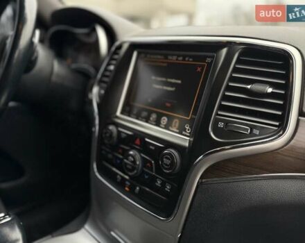 Черный Джип Гранд Чероки, объемом двигателя 2.99 л и пробегом 332 тыс. км за 16900 $, фото 24 на Automoto.ua