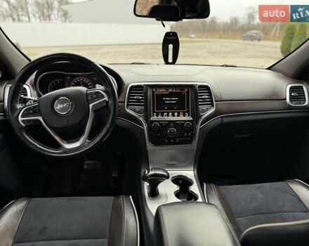 Черный Джип Гранд Чероки, объемом двигателя 2.99 л и пробегом 332 тыс. км за 16900 $, фото 18 на Automoto.ua