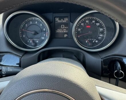 Чорний Джип Grand Cherokee, об'ємом двигуна 3.6 л та пробігом 245 тис. км за 8000 $, фото 10 на Automoto.ua