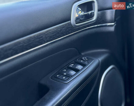 Джип Гранд Чероки 2013 в Костополе на Automoto.ua Черный Джип Гранд Чероки, объемом двигателя 2.99 л и пробегом 337 тыс. км за 16500 $, фото 22 на Automoto.ua