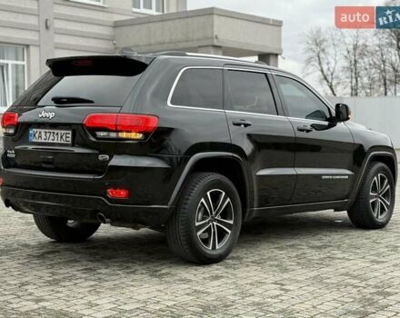 Черный Джип Гранд Чероки, объемом двигателя 2.99 л и пробегом 332 тыс. км за 16900 $, фото 2 на Automoto.ua