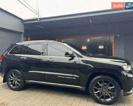 Черный Джип Гранд Чероки, объемом двигателя 2.99 л и пробегом 230 тыс. км за 22500 $, фото 3 на Automoto.ua