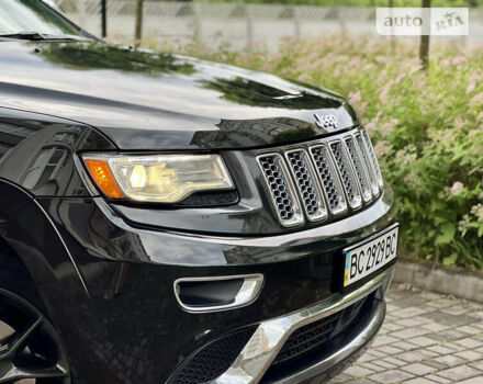 Чорний Джип Grand Cherokee, об'ємом двигуна 3 л та пробігом 198 тис. км за 27360 $, фото 15 на Automoto.ua