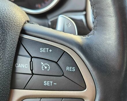 Черный Джип Гранд Чероки, объемом двигателя 5.7 л и пробегом 180 тыс. км за 22500 $, фото 17 на Automoto.ua