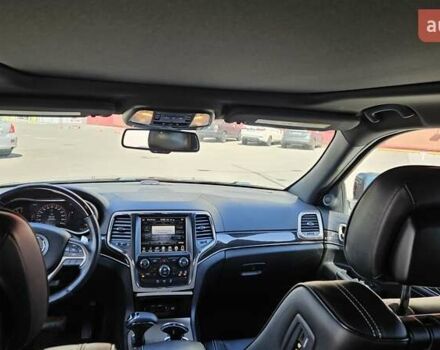 Черный Джип Гранд Чероки, объемом двигателя 5.65 л и пробегом 180 тыс. км за 22500 $, фото 25 на Automoto.ua