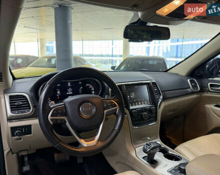 Джип Grand Cherokee 2015 у Одесі на Automoto.ua Чорний Джип Grand Cherokee, об'ємом двигуна 3.6 л та пробігом 199 тис. км за 19900 $, фото 24 на Automoto.ua