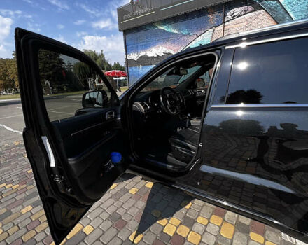 Чорний Джип Grand Cherokee, об'ємом двигуна 2.99 л та пробігом 220 тис. км за 15000 $, фото 17 на Automoto.ua