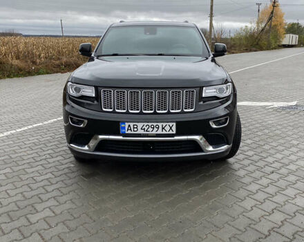 Черный Джип Гранд Чероки, объемом двигателя 2.99 л и пробегом 220 тыс. км за 21900 $, фото 3 на Automoto.ua