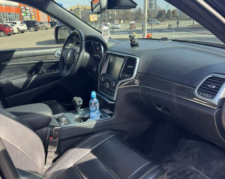 Джип Гранд Чероки 2015 в Стрые на Automoto.ua Черный Джип Гранд Чероки, объемом двигателя 3.6 л и пробегом 275 тыс. км за 23000 $, фото 2 на Automoto.ua