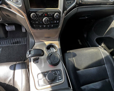 Чорний Джип Grand Cherokee, об'ємом двигуна 2.99 л та пробігом 220 тис. км за 15000 $, фото 21 на Automoto.ua