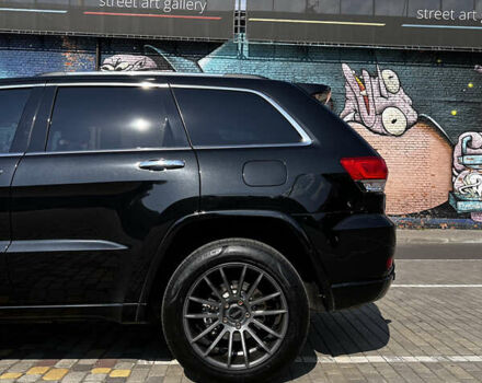 Чорний Джип Grand Cherokee, об'ємом двигуна 2.99 л та пробігом 220 тис. км за 15000 $, фото 5 на Automoto.ua