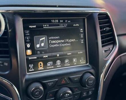 Черный Джип Гранд Чероки, объемом двигателя 3.6 л и пробегом 165 тыс. км за 19000 $, фото 8 на Automoto.ua