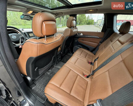 Чорний Джип Grand Cherokee, об'ємом двигуна 2.99 л та пробігом 275 тис. км за 20499 $, фото 56 на Automoto.ua