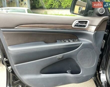 Чорний Джип Grand Cherokee, об'ємом двигуна 2.99 л та пробігом 97 тис. км за 29900 $, фото 12 на Automoto.ua