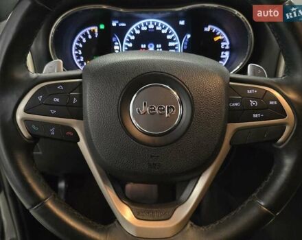 Джип Гранд Чероки 2016 в Николаеве на Automoto.ua Черный Джип Гранд Чероки, объемом двигателя 3.6 л и пробегом 194 тыс. км за 18899 $, фото 14 на Automoto.ua