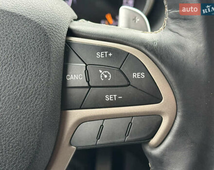 Черный Джип Гранд Чероки, объемом двигателя 3.6 л и пробегом 172 тыс. км за 22000 $, фото 34 на Automoto.ua