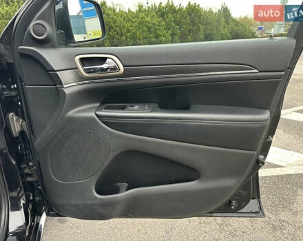 Черный Джип Гранд Чероки, объемом двигателя 3.6 л и пробегом 172 тыс. км за 22000 $, фото 24 на Automoto.ua