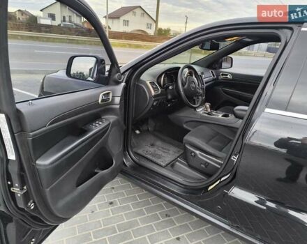 Черный Джип Гранд Чероки, объемом двигателя 3.6 л и пробегом 121 тыс. км за 19200 $, фото 8 на Automoto.ua