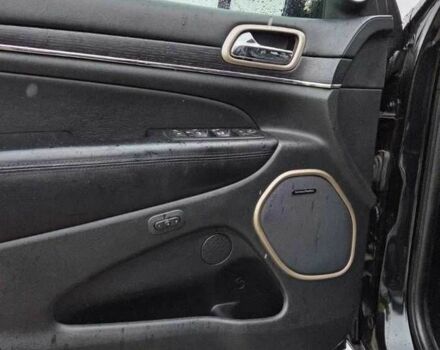 Джип Гранд Чероки 2016 в Киеве на Automoto.ua Черный Джип Гранд Чероки, объемом двигателя 3 л и пробегом 123 тыс. км за 22903 $, фото 7 на Automoto.ua