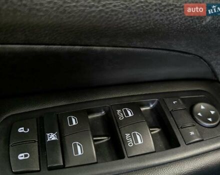 Джип Гранд Чероки 2016 в Николаеве на Automoto.ua Черный Джип Гранд Чероки, объемом двигателя 3.6 л и пробегом 194 тыс. км за 18899 $, фото 10 на Automoto.ua