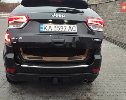 Джип Гранд Чероки 2016 в Киеве на Automoto.ua Черный Джип Гранд Чероки, объемом двигателя 3.6 л и пробегом 121 тыс. км за 22500 $, фото 6 на Automoto.ua