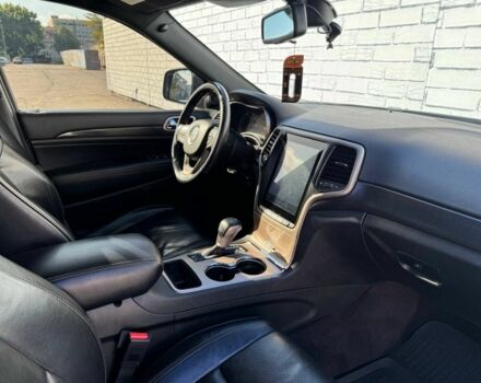 Черный Джип Гранд Чероки, объемом двигателя 3.6 л и пробегом 239 тыс. км за 18000 $, фото 9 на Automoto.ua