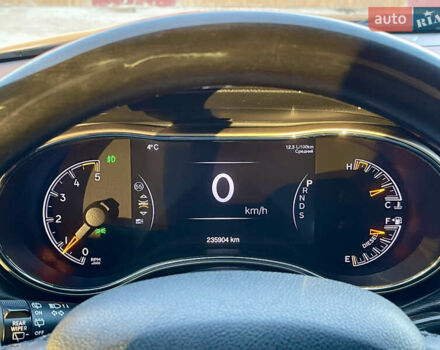 Черный Джип Гранд Чероки, объемом двигателя 2.99 л и пробегом 235 тыс. км за 23999 $, фото 54 на Automoto.ua