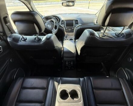 Черный Джип Гранд Чероки, объемом двигателя 5.7 л и пробегом 268 тыс. км за 19500 $, фото 10 на Automoto.ua