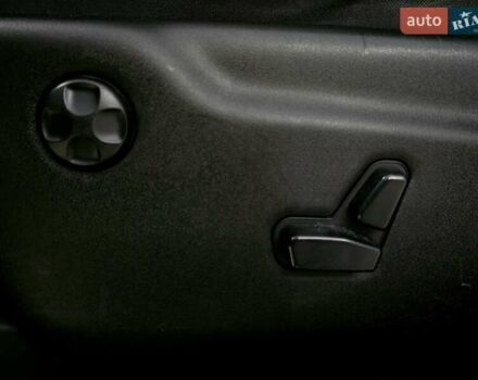 Джип Гранд Чероки 2016 в Николаеве на Automoto.ua Черный Джип Гранд Чероки, объемом двигателя 3.6 л и пробегом 194 тыс. км за 18899 $, фото 11 на Automoto.ua