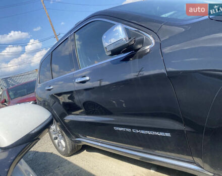 Чорний Джип Grand Cherokee, об'ємом двигуна 2.99 л та пробігом 166 тис. км за 18700 $, фото 2 на Automoto.ua