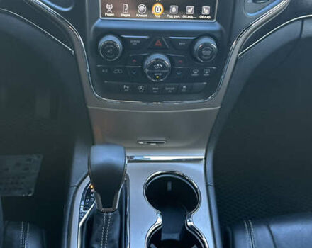 Джип Гранд Чероки 2016 в Киеве на Automoto.ua Черный Джип Гранд Чероки, объемом двигателя 3.6 л и пробегом 139 тыс. км за 23000 $, фото 27 на Automoto.ua