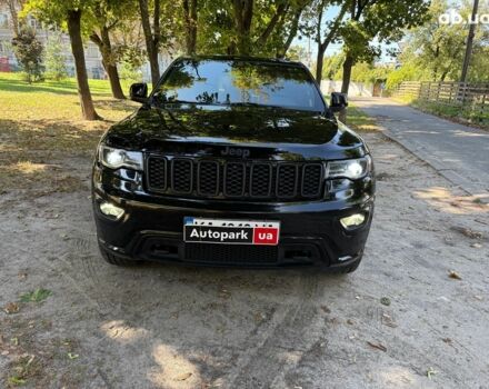 Черный Джип Гранд Чероки, объемом двигателя 3.2 л и пробегом 130 тыс. км за 23440 $, фото 1 на Automoto.ua