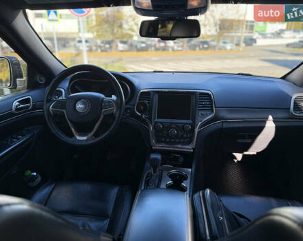 Джип Гранд Чероки 2016 в Киеве на Automoto.ua Черный Джип Гранд Чероки, объемом двигателя 3.6 л и пробегом 139 тыс. км за 23000 $, фото 12 на Automoto.ua