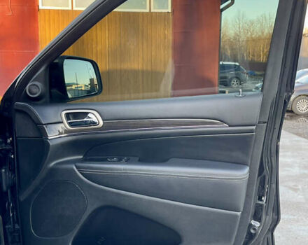 Черный Джип Гранд Чероки, объемом двигателя 2.99 л и пробегом 235 тыс. км за 23999 $, фото 78 на Automoto.ua