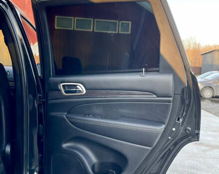 Черный Джип Гранд Чероки, объемом двигателя 2.99 л и пробегом 235 тыс. км за 23999 $, фото 74 на Automoto.ua