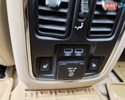 Чорний Джип Grand Cherokee, об'ємом двигуна 3.6 л та пробігом 182 тис. км за 16500 $, фото 15 на Automoto.ua