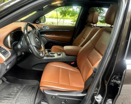 Черный Джип Гранд Чероки, объемом двигателя 5.7 л и пробегом 58 тыс. км за 4500 $, фото 6 на Automoto.ua