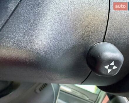 Чорний Джип Grand Cherokee, об'ємом двигуна 6.4 л та пробігом 131 тис. км за 34999 $, фото 30 на Automoto.ua