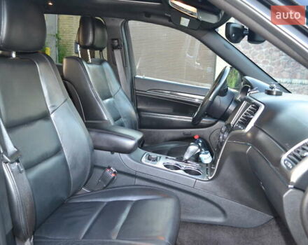 Черный Джип Гранд Чероки, объемом двигателя 3.6 л и пробегом 110 тыс. км за 22700 $, фото 3 на Automoto.ua