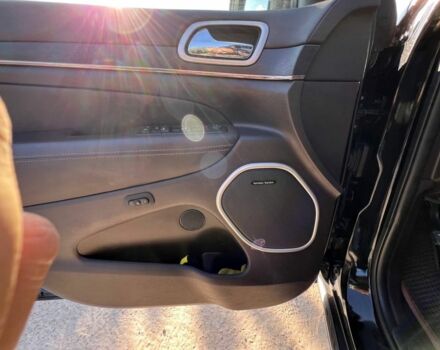 Чорний Джип Grand Cherokee, об'ємом двигуна 3 л та пробігом 117 тис. км за 30000 $, фото 22 на Automoto.ua